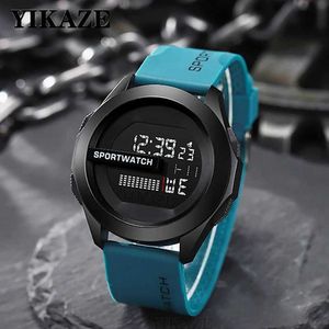 Wristwatches Sport for Man Digital Wrist Stop Luminous Date Week Waterproof Mens Military Clock Electronic H240504