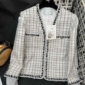 Luxury designer women's jacket Early Spring New Celebrity Little Fragrant Wind Spliced Colored Checker Woven V-neck Sleeves Detachable Coat for Women