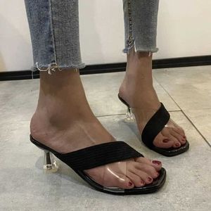 Kappy Komemore 2024 Kobiety moda moda na wysokie obcasy przezroczyste średnie obcasy eleganckie letnie sandały dla dziewcząt butów damskich 34 H240504