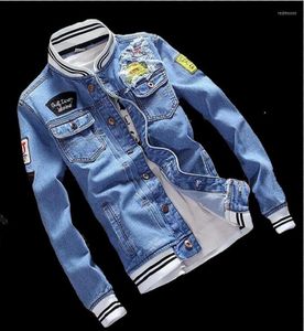 Men039s Kurtki Mężczyznę odznaki płata jeansowa jesienna chłodna modna mens dżinsowy płaszcz stojak na stojak na motocykl motocykl Cowboy8633375