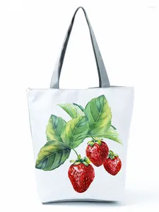 Omuz çantaları moda çilek baskılı çanta eko yeniden kullanılabilir yüksek kapasiteli kadın alışveriş çantası günlük bayanlar meyve tote özel desen