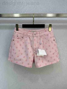 Brand de designer de shorts femininos Mesmo estilo 2024 Novo primavera da moda de primavera Genuíno Designer de couro Luxury Women Trouspers 0225-12 V709