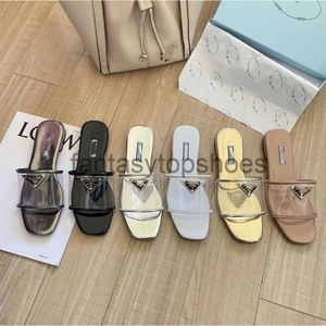 Praddas Pada Prax Prd Pvc Slippers Sandal Jelly Women Shoes Beach Flip Flops Clear Thong Triangle Buckle Designer Flat Brand Crystal Slides Fashion Low Heels Women U3