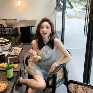 Casual Dresses Celebrity Sweet Doll Neck Contrast Color Dress Kvinnor ärmlös GASE SPLICE Temperament Fashion Korean Summer Chic Lady Wear