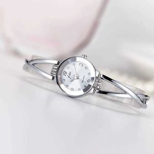 Pulseira de pulseira quartzo es elegante de luxo Crystal Women Fashion Diamond Ladies Steel Feminino Watwatc H240504