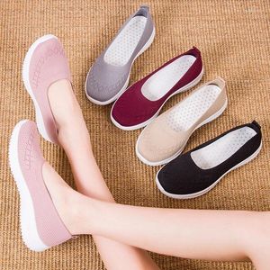 Casual Shoes Women 2024 Fashion Tenis Feminino Light Breathable Mesh White Woman Sneakers Fast Delivery