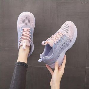 Scarpe casual viola morbida sneaker da esterno per esterni vulcanizzare la tendenza femminile 2024 stivali designer di lusso da donna atletica sportiva tenisky