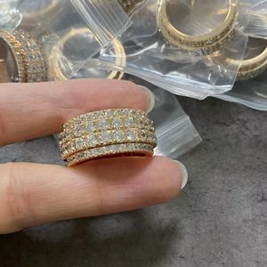 Piage Turn Ring Få ny i lyxfint smyckekedjan halsband för kvinnors hänge k guldhjärta designer les infinis de valentines gåva