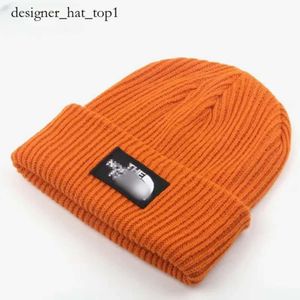 Nowy klasyczny design North Knit Hat High End Designer Męscy i Kobiet Najwyższa jakość moda zimowa Hip Hop ciepła czapka Outdood Windproof Woolen Hat 5137