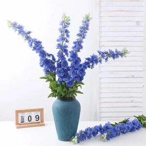 Dekorative Blumen 1PC kreatives realistisches Delphinium Künstliche Blume Leicht umweltfreundlich für das Restaurant