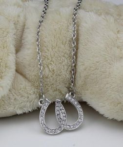 Lead and Nickel Jewellery Double Horse Shoe Pendant Necklace Equestrian Horseshoe Jewelry Decorated with White Czech Crystal2977851