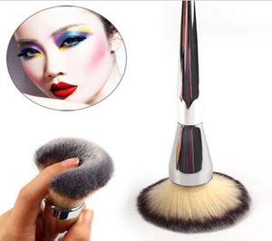 Mycket stor skönhetspulverborste Blush Foundation Round Make Up Tool Stor kosmetika Aluminium Borstar mjuk ansikte makeup7941208