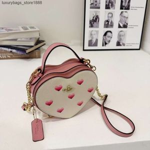 Factory Classic 5A Brand 2024 Classic Colorful Handheld Love Bag Fashionable Letter Heart Shaped One Shoulder Crossbody Womens Bags