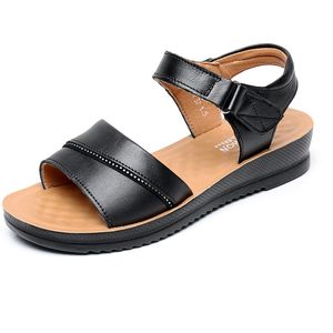 2024 Slippers Sandal Slides Fomens Beach Summer Red Green Белый черный красные коричневые туфли Slides Sports Shoes Size 36-42