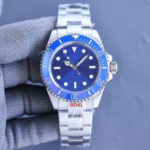 スポーティスタイル41mmデザイナーデザインウォッチクラシックカジュアルな腕時計高品質のステンレス鋼防水設計腕時計