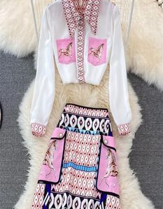 Duas peças vestidos de moda de fashion shert skiot terno feminino039s geometria de cavalo blusa estamada e botões de bolso de linha 2 Conjunto 2209192318994