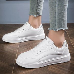 Lässige Schuhe Frauen Sneaker weißer Schnür-up vorne Skate Womens Leichtes Walking Flat Bottom Board Outdoor Tennis