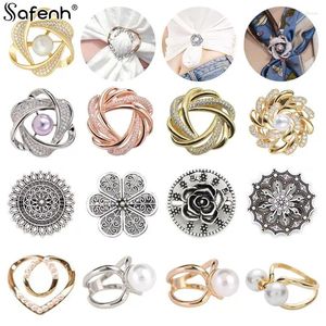 Scarves 1pcs Silk Scarf Buckle Loop Ring Gold And Silver T-Shirt Corner Ladies Children Universal Decorative Accessories