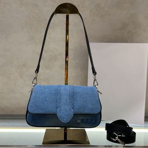 Hot Ins Brand Blouds Sags Le Bambimou Womens Blue Designer Simbag 20 см 28 см моды роскошные поперечные кошельки Dhgate Ужин для макияжа подмышка