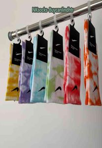 Autumn winter pure cotton men039s and women039s tie dyed long socks sports high tube tide candy color sock T5IZ5104363