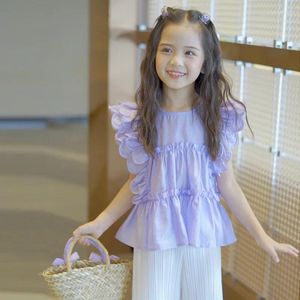 Zestawy odzieży 2024 Koreańska letnia dziewczyna 2-częściowa szkolna koronkowa składana koszulka Fringe Edge Prosty nogi dla dziewcząt w wieku 4-12 lat