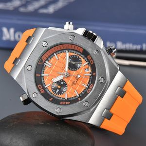 عالية الجودة أعلى مصمم مشاهدة Hornet Men's Watch Movement Movement Multi-Function Chronograph Watch Wath Watch213R