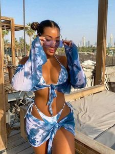 Kvinnors badkläder Peachtan Tie Dye Bikini 4 -stycken Swimsuit Women 2024 Blue Set Long Sleeve Cover Up Summer Bathing Suit Ladies