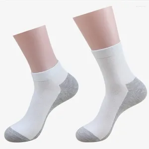 Kvinnors strumpor Mens Casual Sport Athletic Cotton Ankle Moisture Wicking Anti Sweat Breattable Middle Tube för vandringsarbete