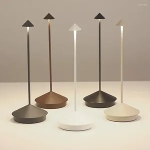 Lâmpadas de mesa tipo C Touch de jantar criativo recarregável LED EL BAR CAUSO PINA PROPLADA DA TAVOLO Lâmpada decorativa