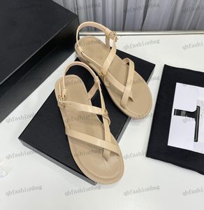 Womens Sandals Flipflops Flat Thongs Leather Hardware Metal Buckle Low Heel Slippers Beach Shoes Luxury Designer Outdoor Banquet 2855903