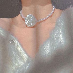 Choker Camellia Pearl Multi-Clowered Flowers Chailarbone Chain Fashion Simulation Corecle Fabric Retro Banquet Ювелирные изделия