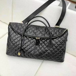 Luksurys męs es skórzana skórzana torba podróżna moda damska torebka designerka crossbody pochette torby lady sprzęgło górne rączka ramię w torbie