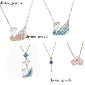 Warovski Designer Jewelry Jewelry Swarovskis Ювелирные изделия мода Swarovskis Ювелирные изделия Женщины Золотое лебедение Сердент Градиент Алмаз Кулон Лебедь шея 8898