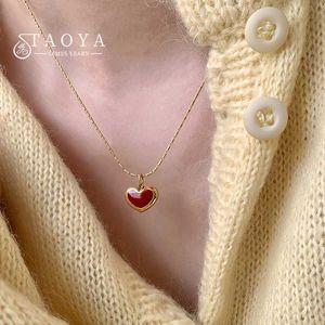 Pendant Necklaces Valentines Day Red Heart Pendant Stainless Steel Gold Chain Necklace Suitable for Women Everlasting Jewelry Sweet Accessories Q240430