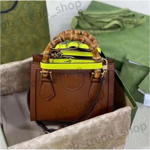 Designer Bamboo Cucci Tote Bag Wallet Sutra Luxury Underarm Handbag Women Crossbody Shoulder Bags Saddle Ggbags Purse Mini Shopping Bag 703