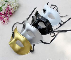 50pcs máscara veneziana máscara máscara de máscara de máscara de plástico halfface suprimentos8226614