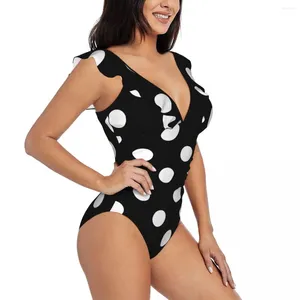 Costumi da bagno femminile sexy un costume da bagno a un pezzo spingendo su nero punto bianco punto donna arricciano monokini body da bagno