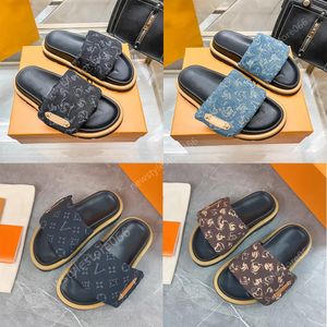 Designer Sliders Pantoffeln Frauen Männer Pool Kissen Flachkomfort Mules Slides Mode klassische Drucke geprägte Sommersandalen Schwarze graue Strandschuhe 35-45