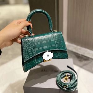 2022 جديد عالي الجودة B أكياس أحرف كلاسيكية Womens Handbag Women Composite Hand Handbag Real Cow Leather Coot Counter Bag Single 267f