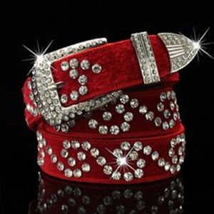 Nytt trendigt mode lyxdesigner bälte super glittrande diamant zirkon blommor päls kvinnan uttalande läderbälte 110 cm 3 6 ft 16 modeller 2528