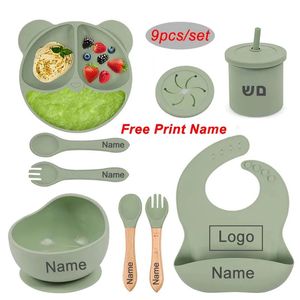Silicone Sucker Bowl Plate Cup Bibs Spoon Fork Sets Personalized Name Childrens Feeding Dishes Tableware Set For Kids 240429