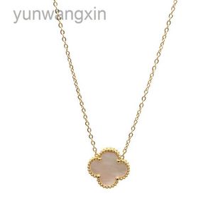 Jewlery designer for women Clover Necklace silver chain men Simple Flower Rhinestone Necklace fashion Gold Plated double-sided Round Necklace festival gift