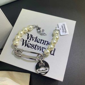 Designer Brand Pins Round Label Saturn Pearl Bracelet Female Light Luxury Small Popular Paper Clips