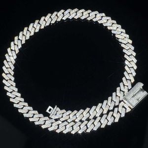 Offerta diretta di fabbrica su una catena di collegamenti cubani argento da 10 mm per un accessorio versatile e classico