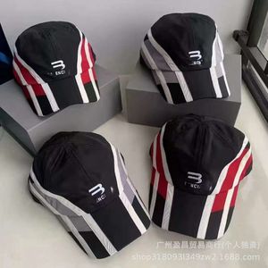 Balanciga Runner Designer Feda Balencigaa Hat Head Casquette kaçınılmaz güneş ışığı Japonca ve Koreli modaya uygun Paris çizgili beyzbol kapakları