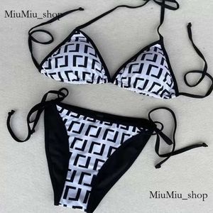 Mulheres Designer Swimsuits Summer Summer Sexy Woman Bikinis Letters Fashion Letters Print Swimwear