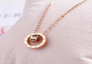 Roman numeral double circle ring diamond double color titanium steel necklace female rose gold clavicle chain with jewelry pendant5786806