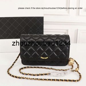 CF -Bag -Streifen -Designer Chanells Plaid Kette Flip 5A CF Bag Fashion Gold Kette Leder Feste Farbschnalle Square Stripe Vielseitige Womens Black Crossbody Bag Wa cc Bag