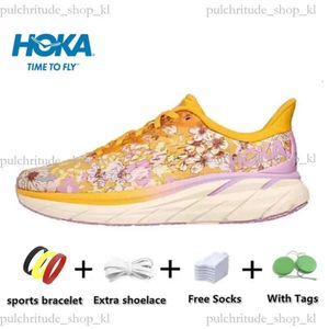 Сделки Hokah Shoe Men Men Women Runni Designer Shoes hokas One Clifton Bondi 8 Black White Shock Aprabi Road Carbon x2 Дизайнер Sneak Climbi Runner Outdoor 425