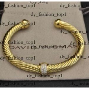 Bracciale David Yurma Bracciale 2024 Bracciale Dy Dy Twisted Pearl Head Women Women Fashion Twist Bracelets Regali per matrimoni 5 mm David Yurma gioielli 311